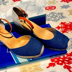 White Mountain mamba wedge heel